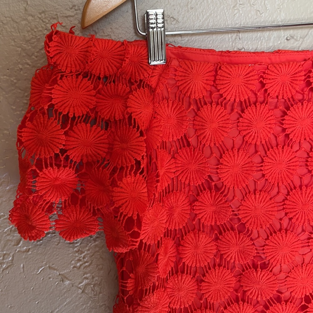 🦋Trina Turk Merengue Daisy Crochet Dress. Sz S. - Picture 4 of 7